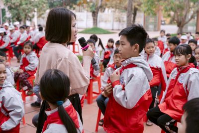 TIẾT SINH HOẠT DƯỚI CỜ TUYÊN TRUYỀN BÌNH ĐẲNG GIỚI